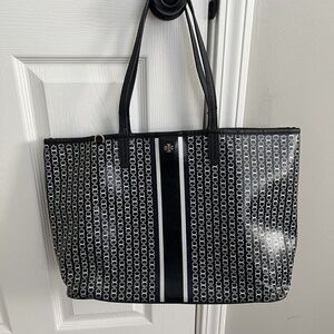 Tory Burch Kerrington Women's Square Homage to The Flower Patchwork Navy Tote